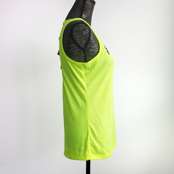 5/20$ - VICTORIA'S SECRET - #bringit tank top - S - Picture 2 of 3